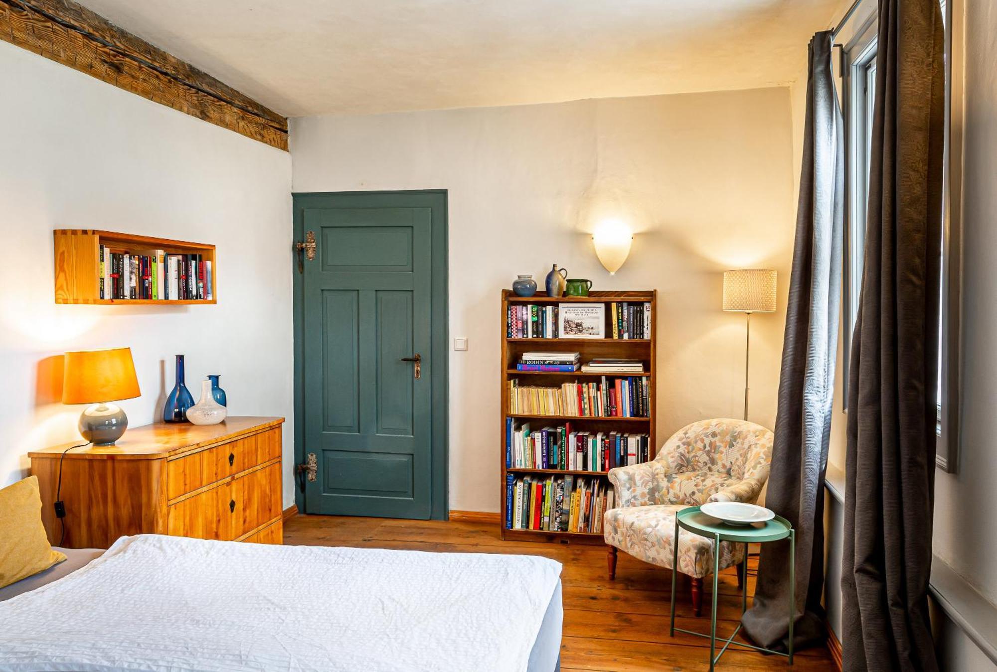 Hotel Stadthaus Arnstadt Bagian luar foto