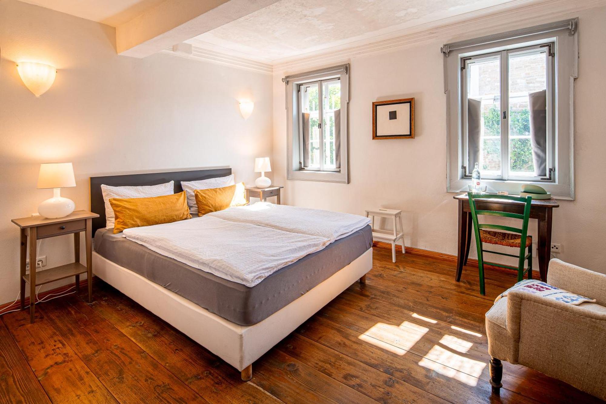 Hotel Stadthaus Arnstadt Bagian luar foto